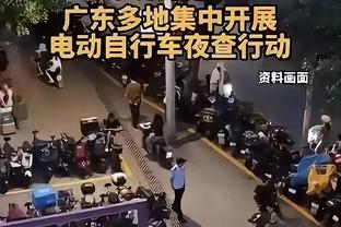 前枪手球员：曼联全部问题所在是懒散，他们应该出售B费和拉师傅